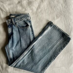 Levis Superlow Light Wash Straight Leg Relaxed Fit Jeans